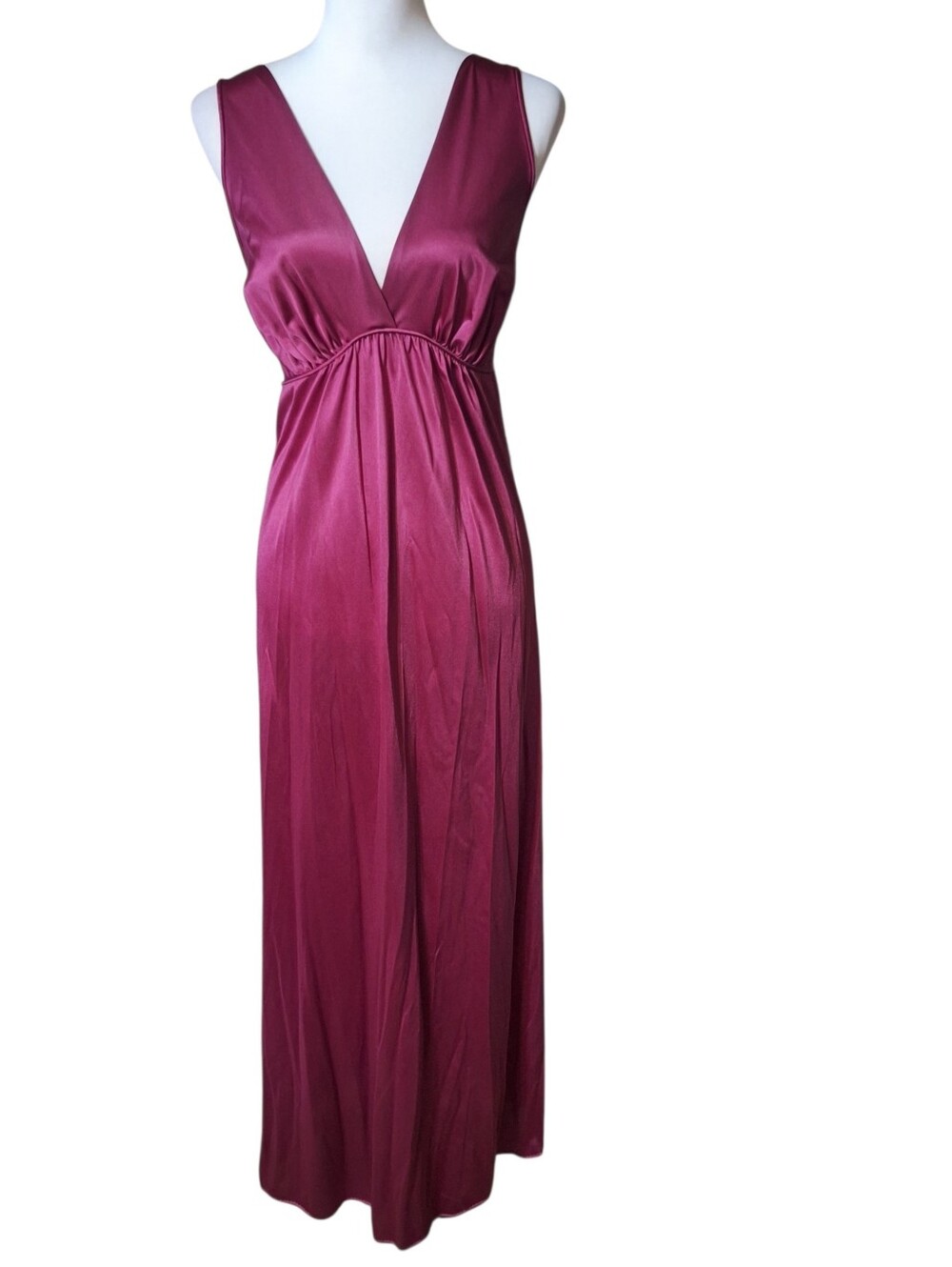 JCpenney M Burgundy Satin Slip Dress Plunge Babydoll Vtg Romantic Whimsical 90s